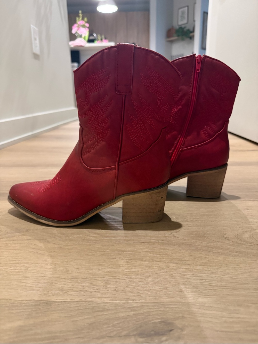 Size 8 red women’s ankle cowboy boots